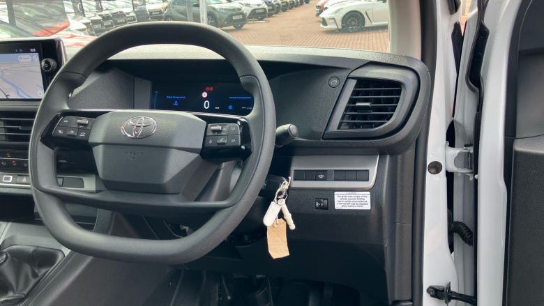Toyota Proace L2 Diesel 2.0D 145 Icon Van